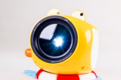 Cartoon story projector